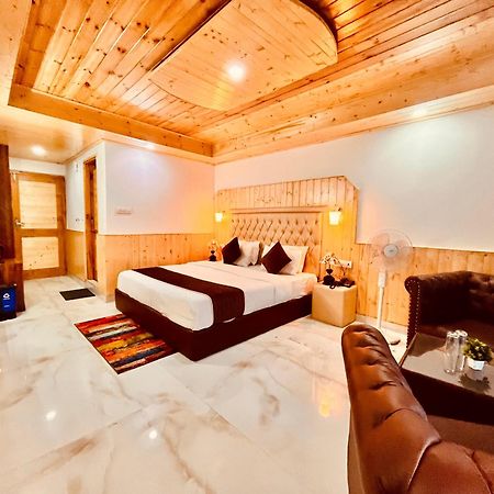Himalayan Hill Queen Resort, Manali M98160-43400 Exteriör bild