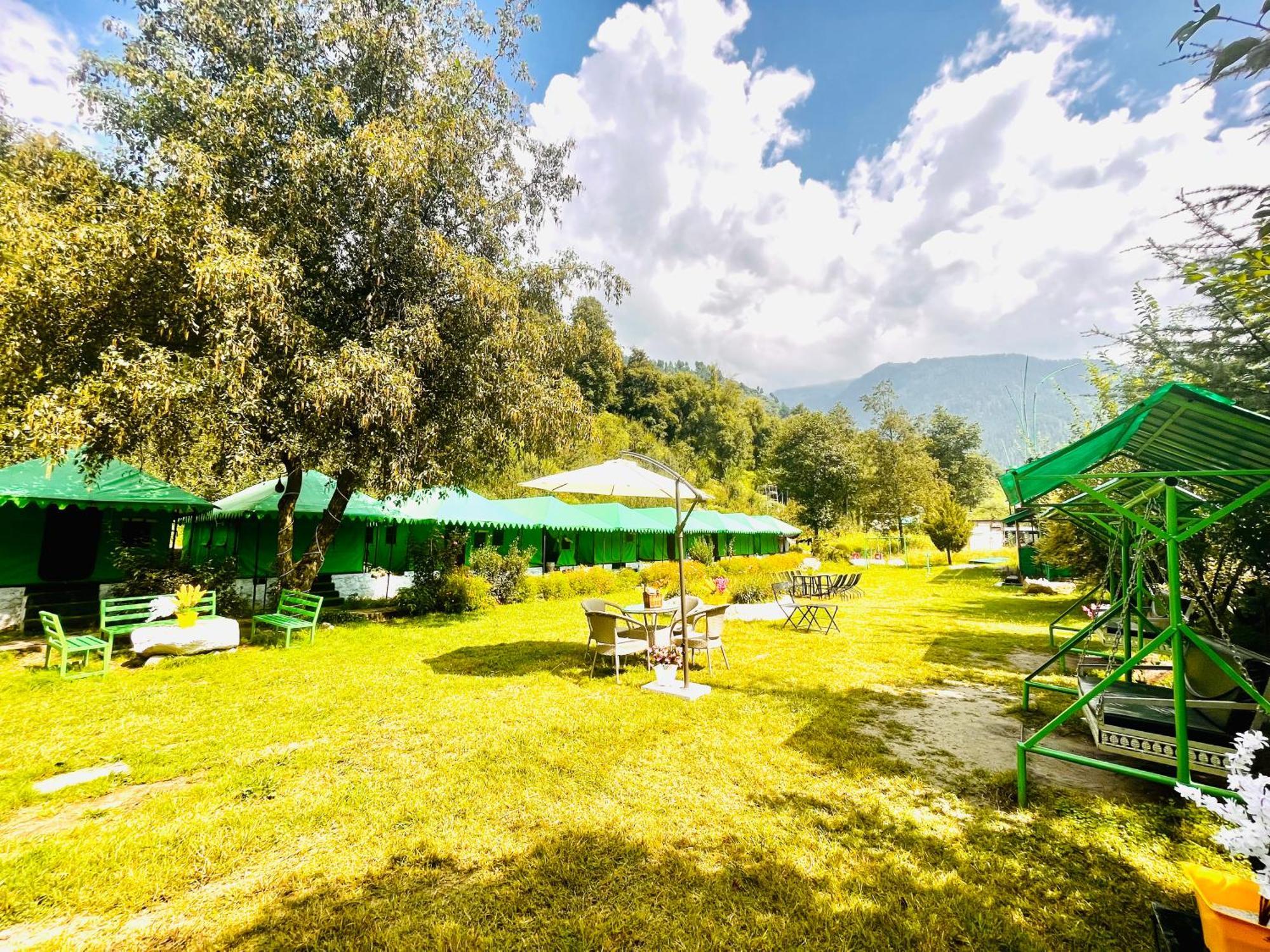 Himalayan Hill Queen Resort, Manali M98160-43400 Exteriör bild